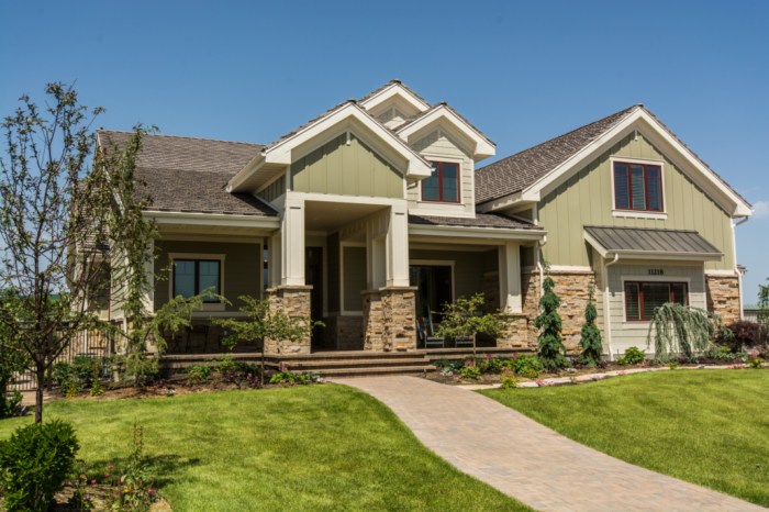 Everything You Need to Know About Building a Custom Home